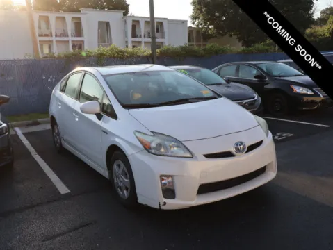 White 2011 Toyota Prius IV for sale in Kansas City, MO