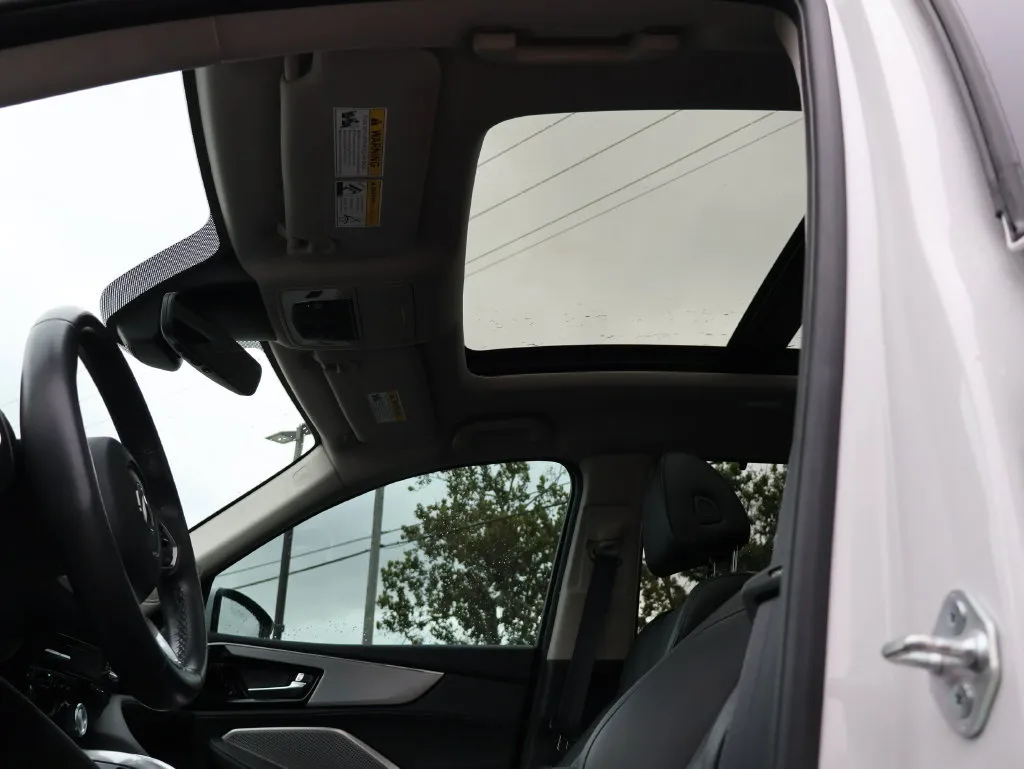 Acura MDX photo 34