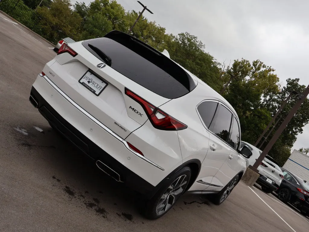 Acura MDX photo 7