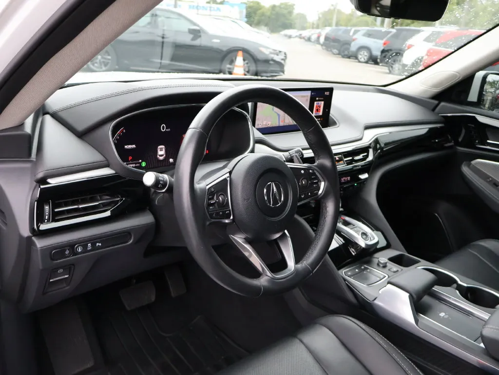 Acura MDX photo 17