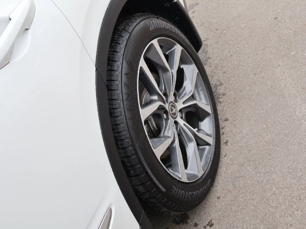 Acura MDX photo 35