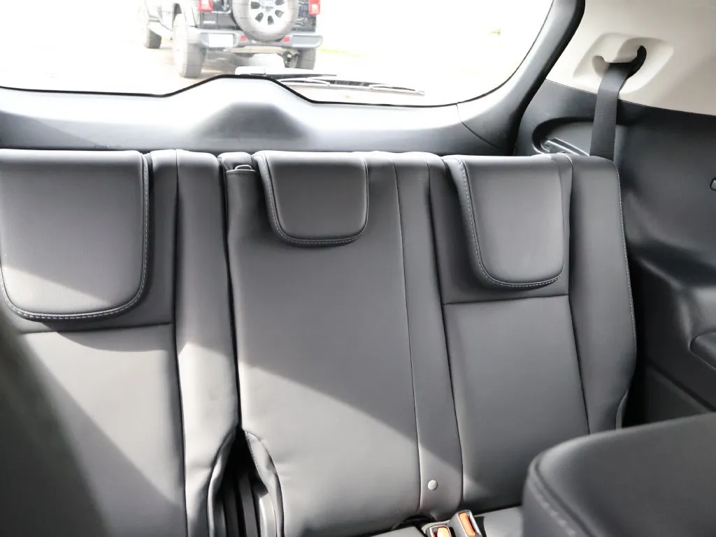 Subaru Ascent photo 13