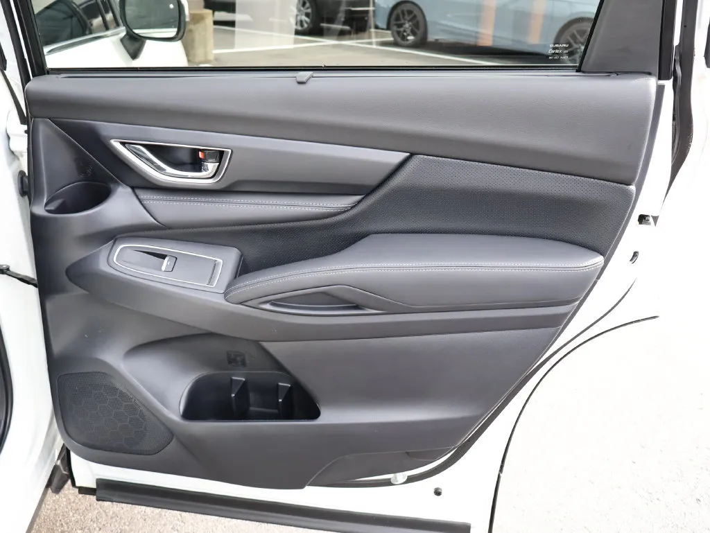Subaru Ascent photo 15
