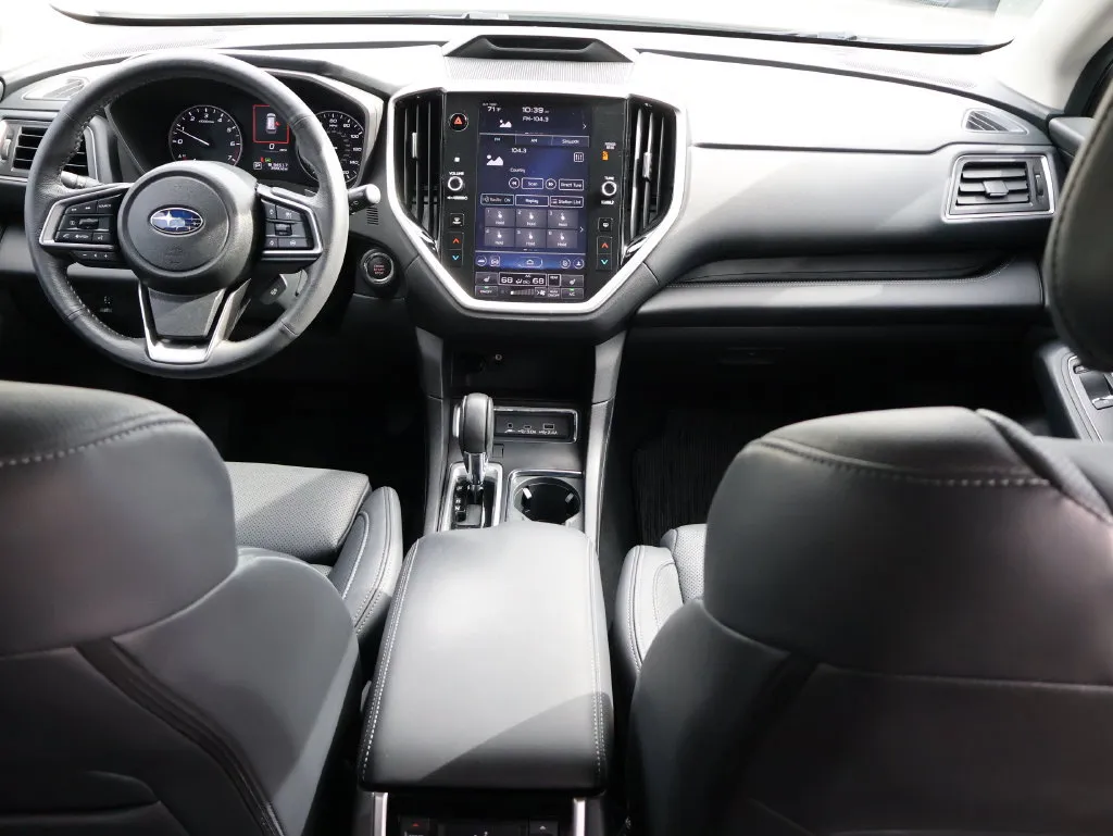 Subaru Ascent photo 14