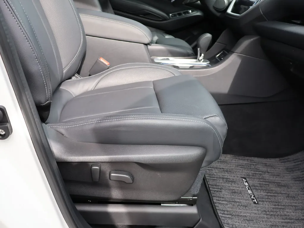 Subaru Ascent photo 10