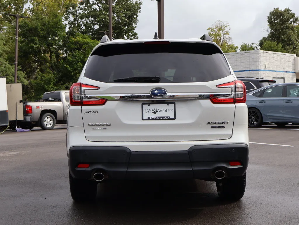 Subaru Ascent photo 6
