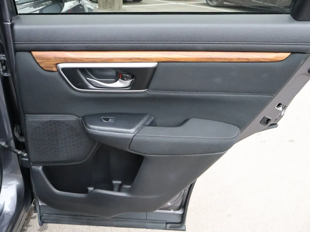 Honda CR-V photo 14