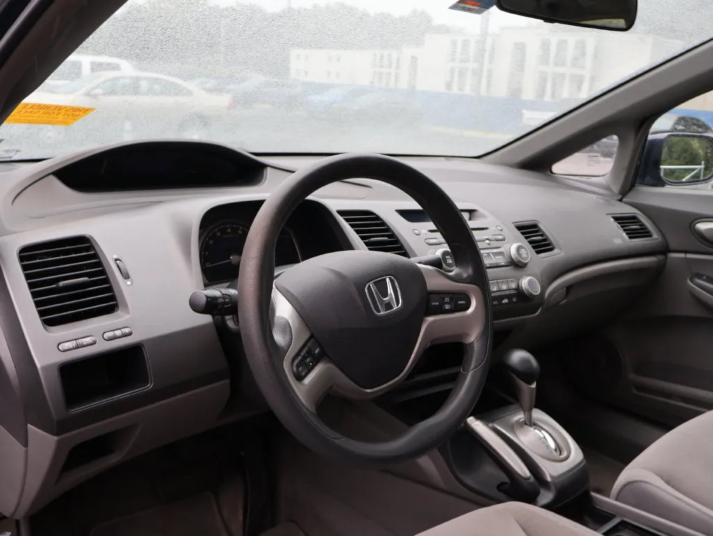Honda Civic photo 8