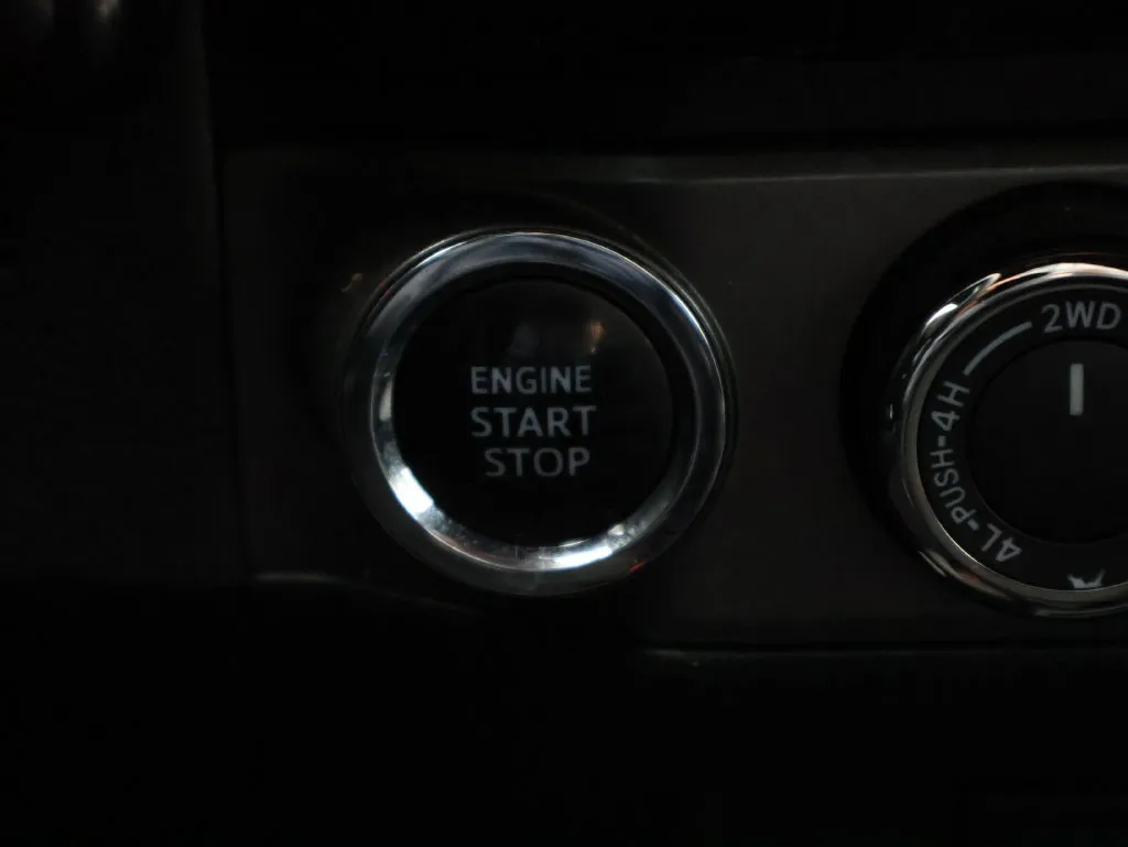 Toyota Tacoma photo 22