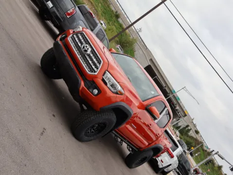 Another view of 2016 Toyota Tacoma TRD Off-Road for sale in Kansas City, MO at Jay Wolfe Honda