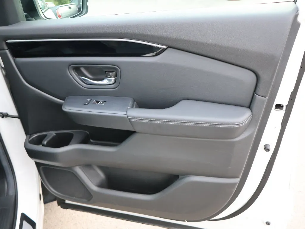 Honda Pilot photo 11
