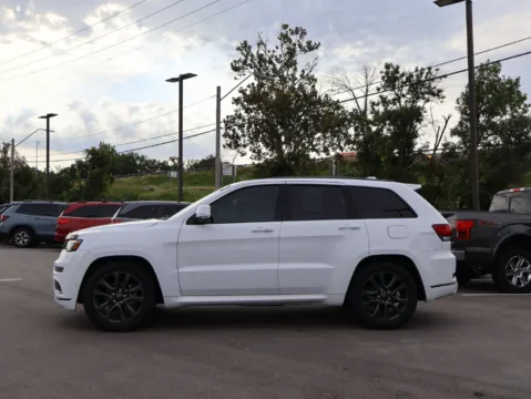 More photos of 2018 Jeep Grand Cherokee High Altitude at Jay Wolfe Honda, MO