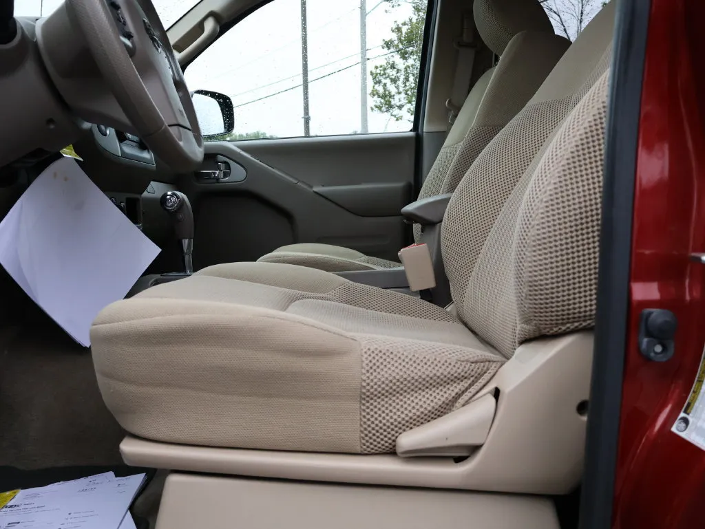 Nissan Frontier photo 26