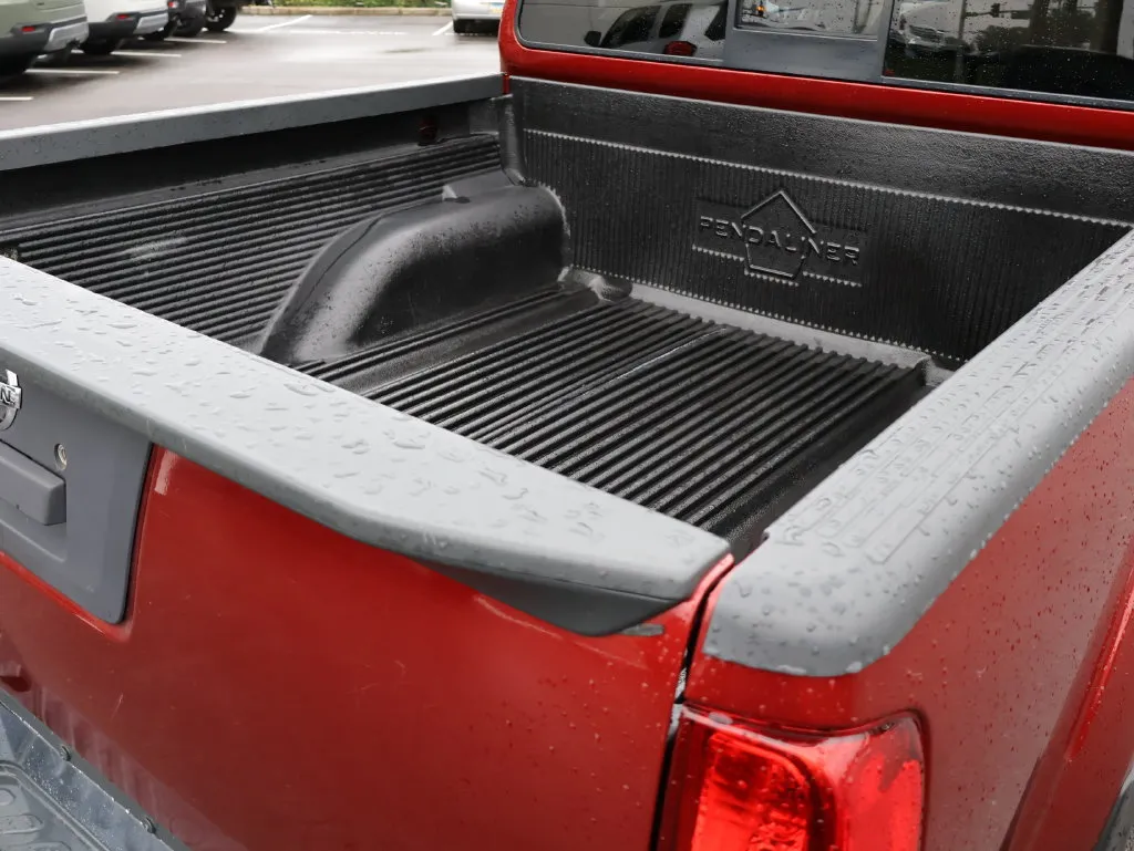 Nissan Frontier photo 15