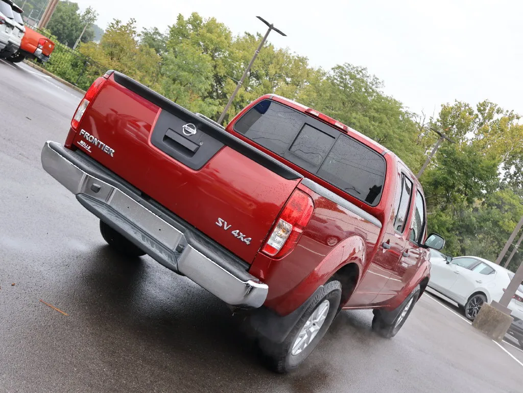 Nissan Frontier photo 7