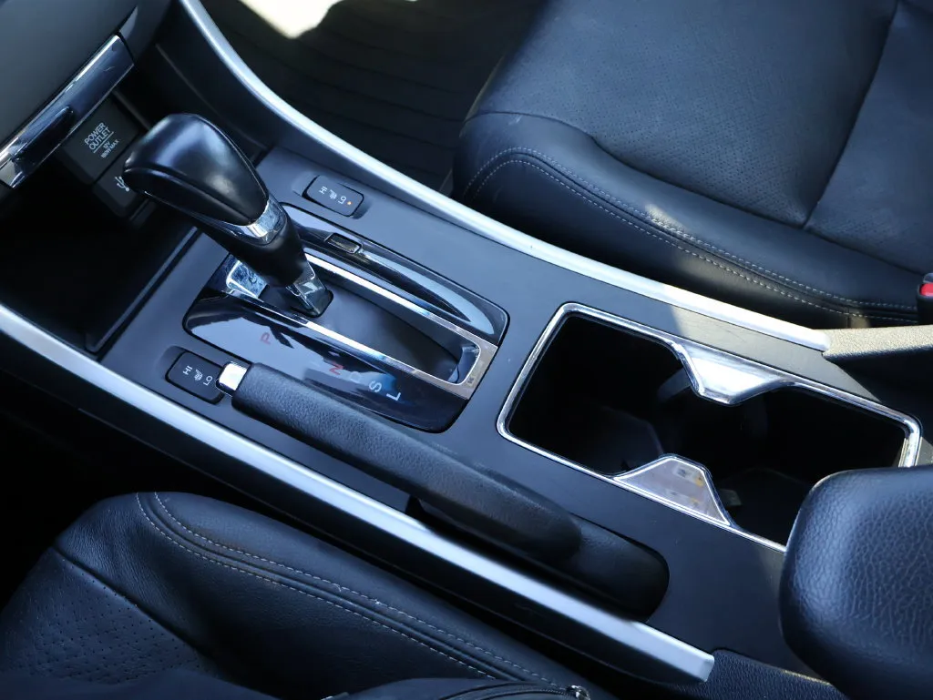 Honda Accord photo 22