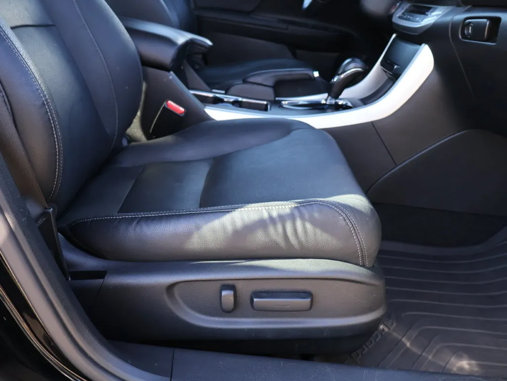 Honda Accord photo 10