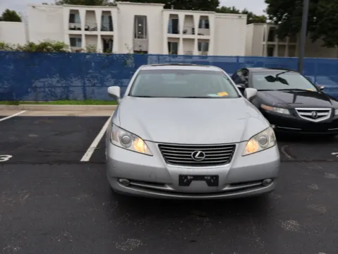 Photos of 2007 Lexus ES 350 for sale in Kansas City, MO at Jay Wolfe Honda
