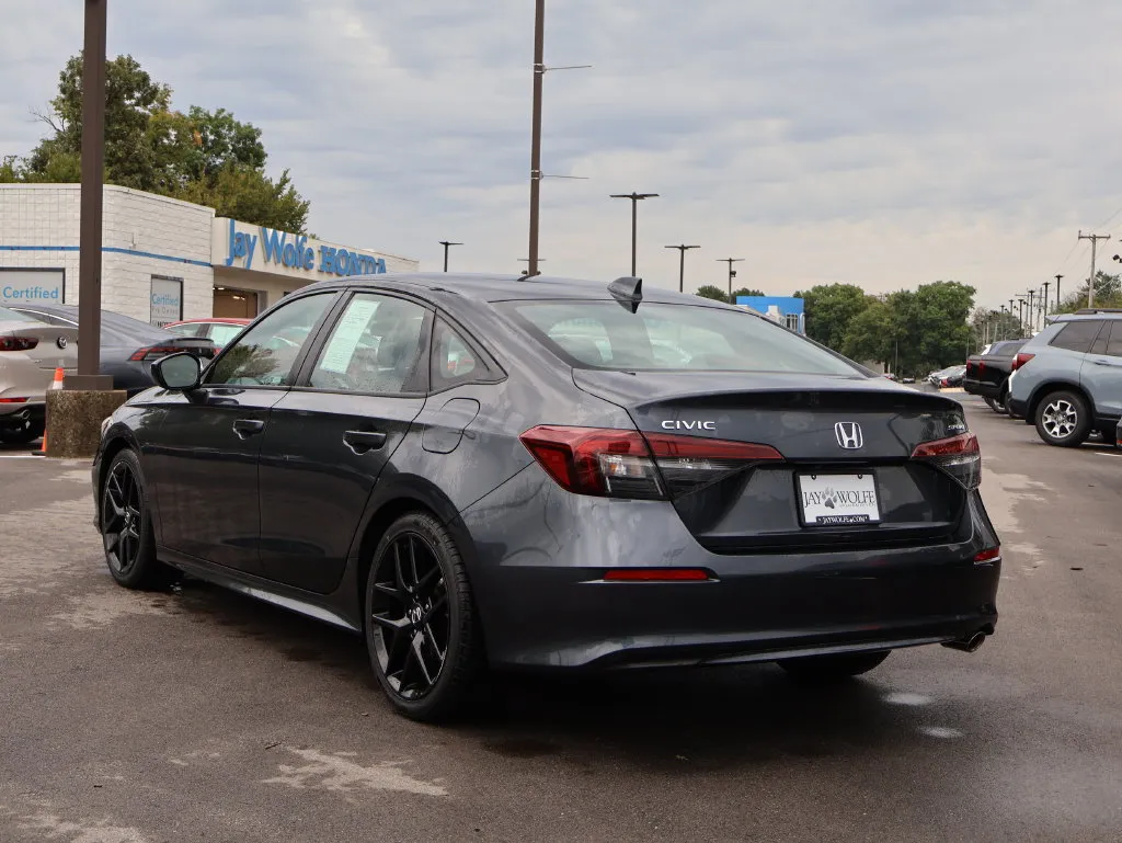 Honda Civic photo 5