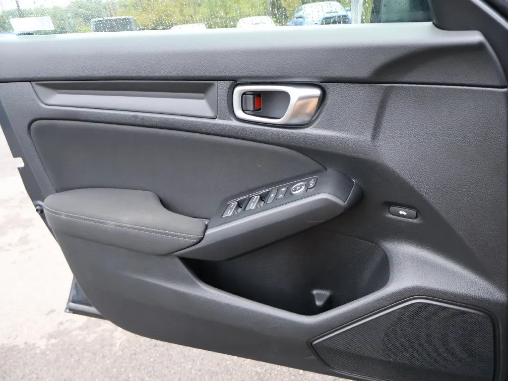 Honda Civic photo 28