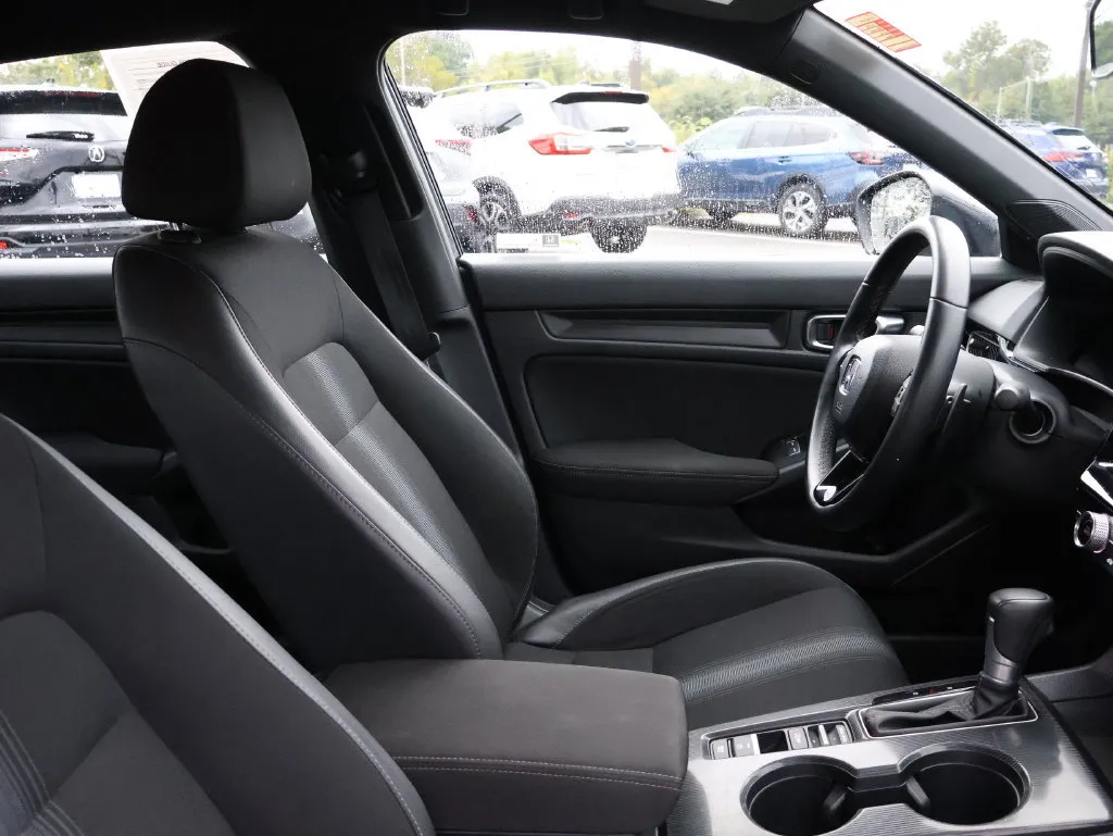 Honda Civic photo 8