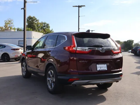 More photos of 2018 Honda CR-V EX at Jay Wolfe Honda, MO