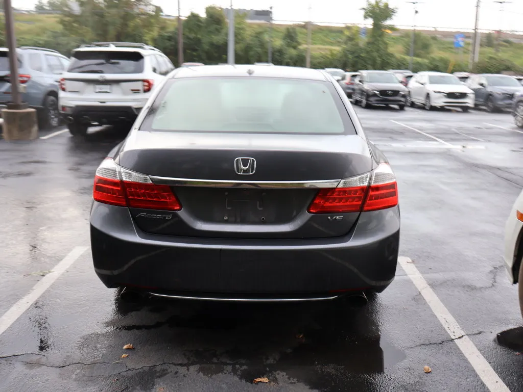 Honda Accord photo 6