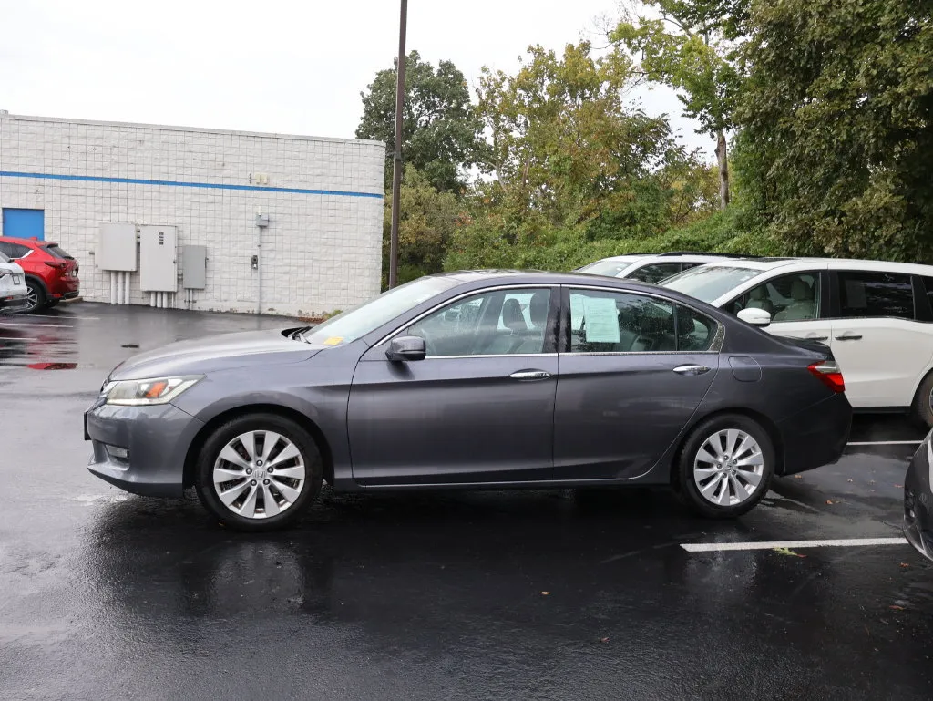 Honda Accord photo 4