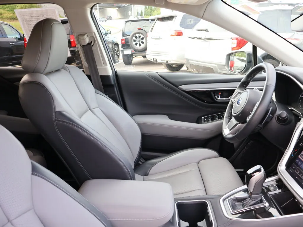 Subaru Outback photo 8