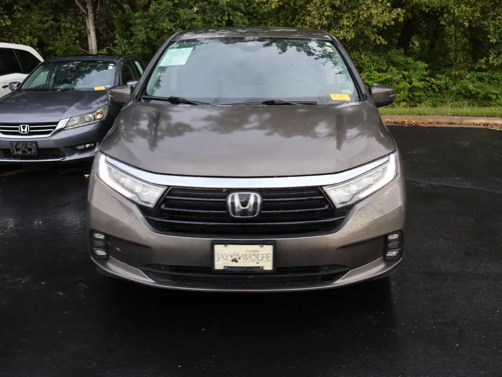 Honda Odyssey photo 2