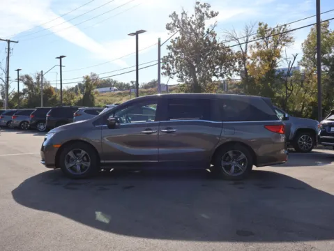 More photos of 2021 Honda Odyssey EX at Jay Wolfe Honda, MO