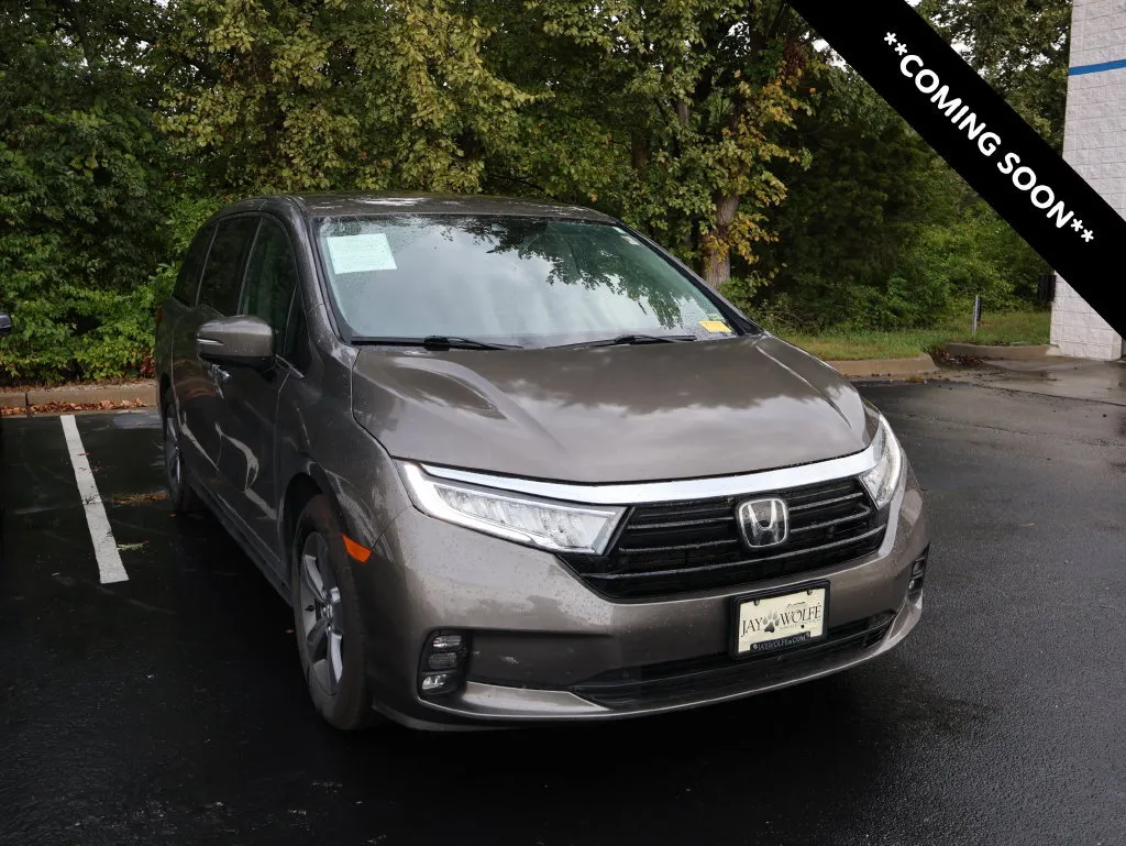 Gray 2021 Honda Odyssey EX for sale in Kansas City, MO