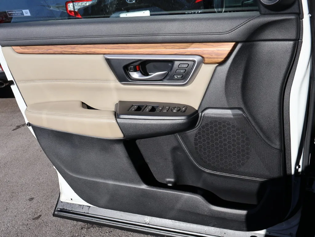 Honda CR-V photo 30