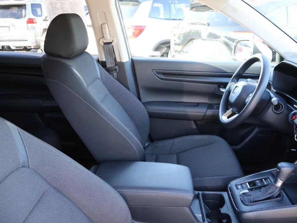 Honda CR-V photo 8