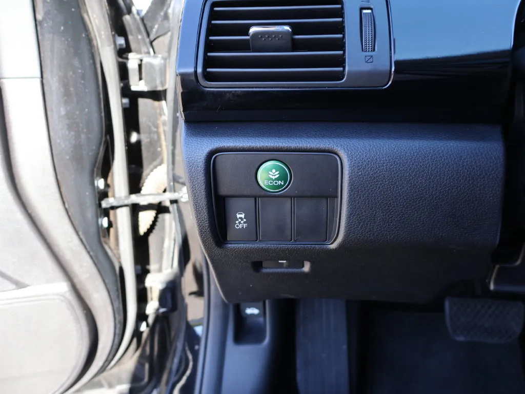 Honda Accord photo 25