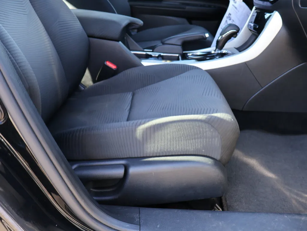 Honda Accord photo 10