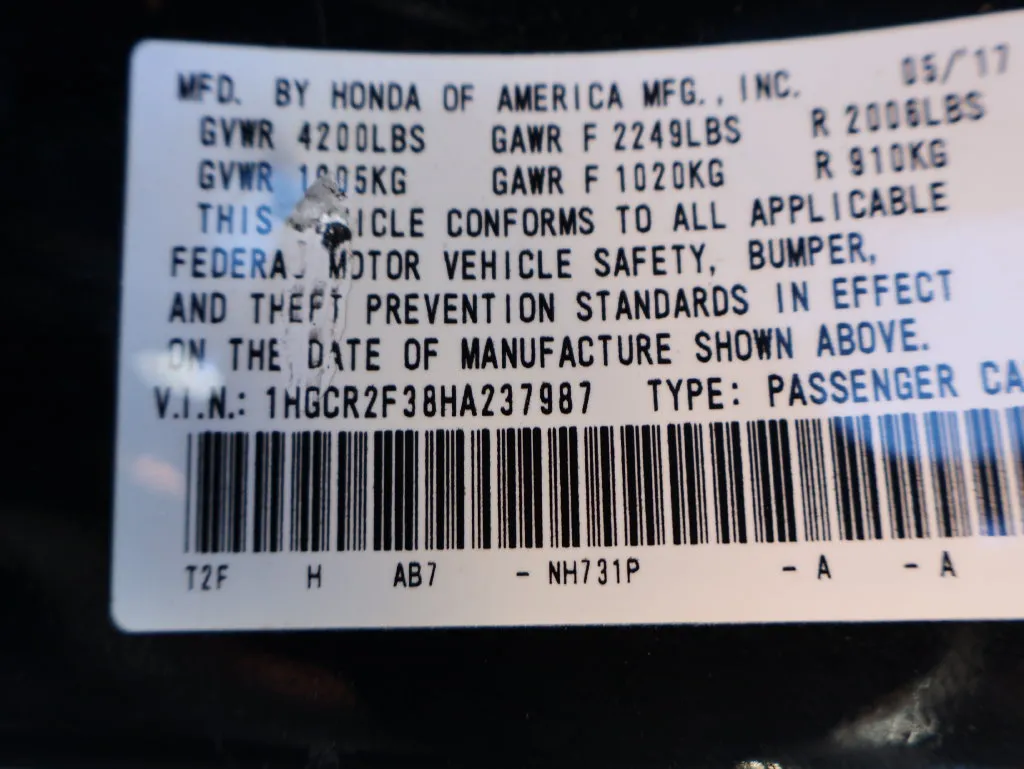 Honda Accord photo 30