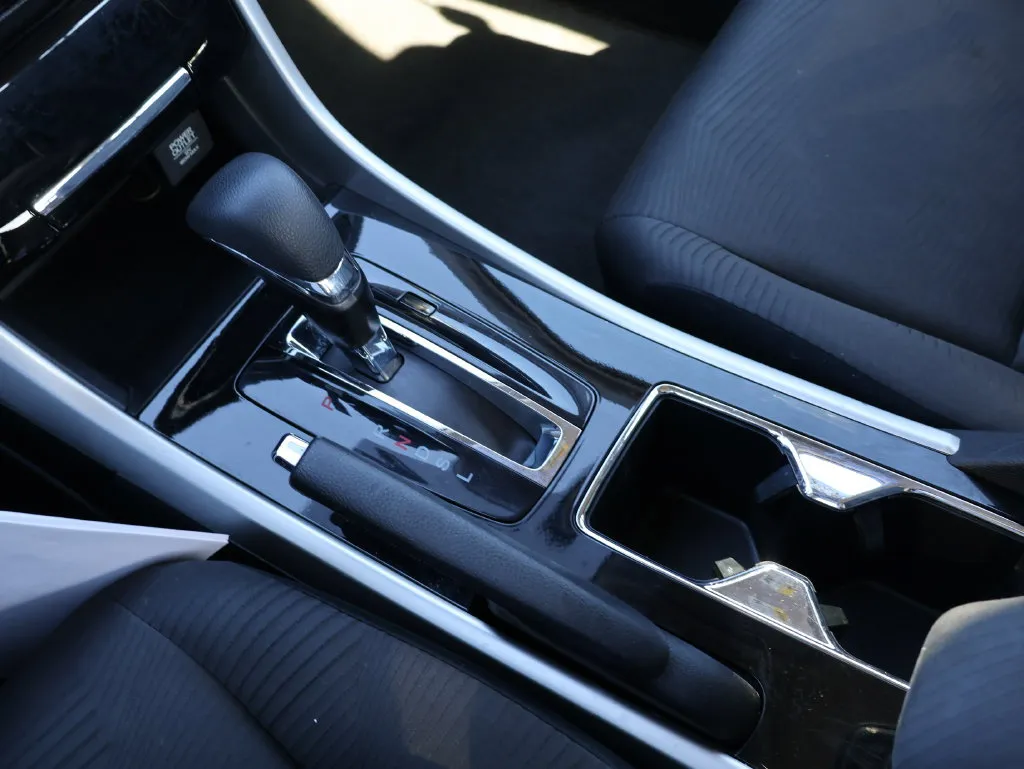 Honda Accord photo 22