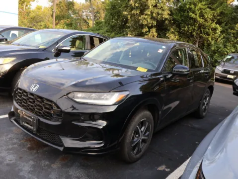 More photos of 2024 Honda HR-V EX-L at Jay Wolfe Honda, MO