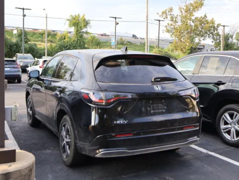 More photos of 2024 Honda HR-V EX-L at Jay Wolfe Honda, MO