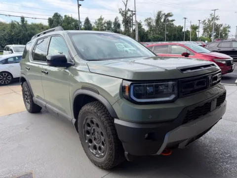 Green 2026 Honda Passport TrailSport Elite Blackout for sale in Kansas City, MO