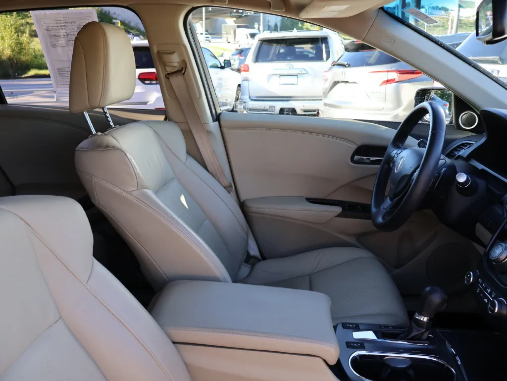 Acura RDX photo 8