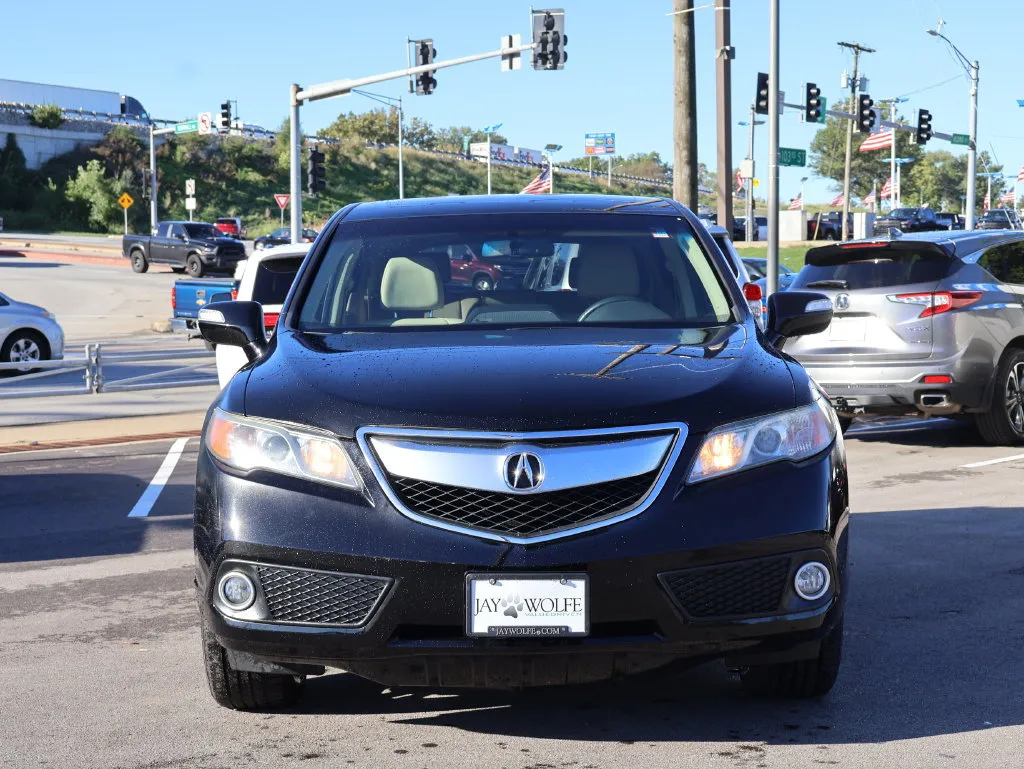 Acura RDX photo 2