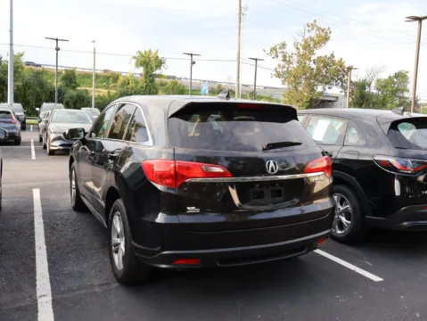More photos of 2013 Acura RDX Tech Pkg at Jay Wolfe Honda, MO