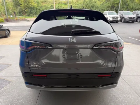More photos of 2026 Honda HR-V EX-L at Jay Wolfe Honda, MO