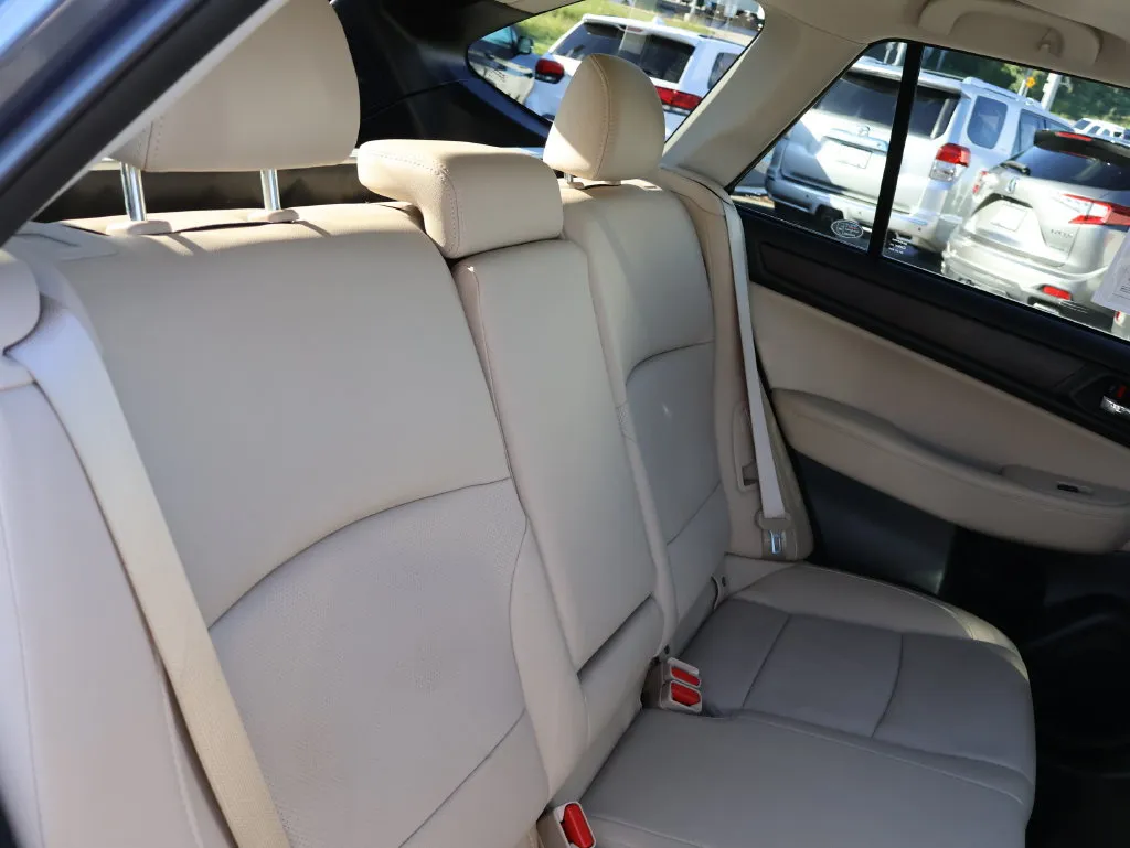 Subaru Outback photo 12