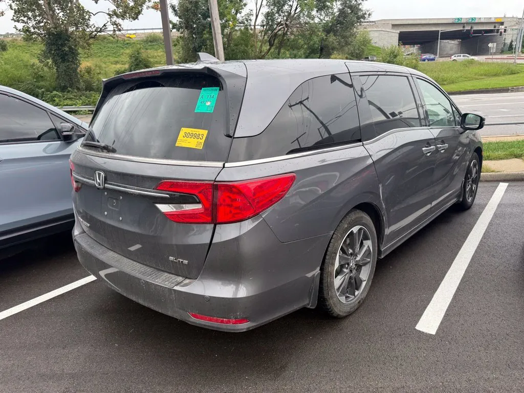 Honda Odyssey photo 6