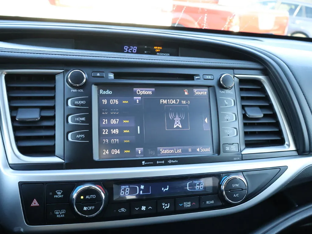 Toyota Highlander photo 21