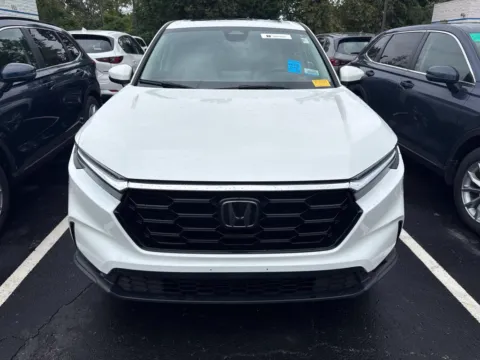 Photos of 2023 Honda CR-V EX for sale in Kansas City, MO at Jay Wolfe Honda