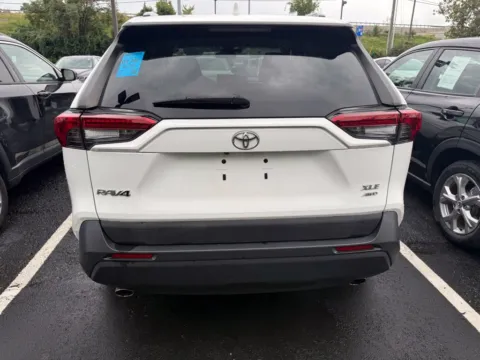 More photos of 2021 Toyota RAV4 XLE at Jay Wolfe Honda, MO